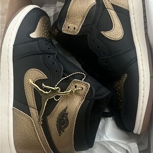 Brand New Air Jordan 1 Retro OG 5.5